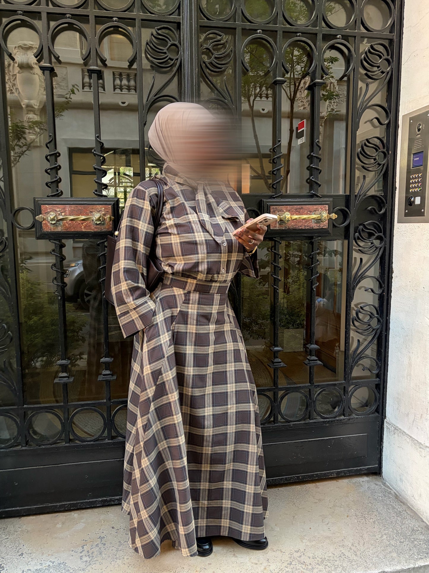 CARRÉ D'ALLURE - BEIGE