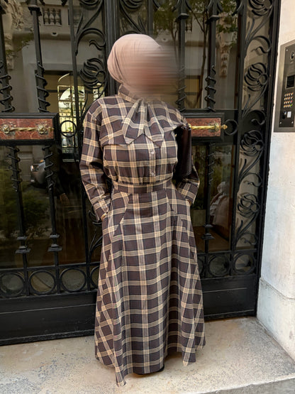 CARRÉ D'ALLURE - BEIGE